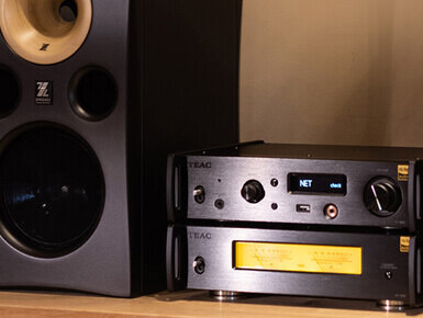 shelf stereo system